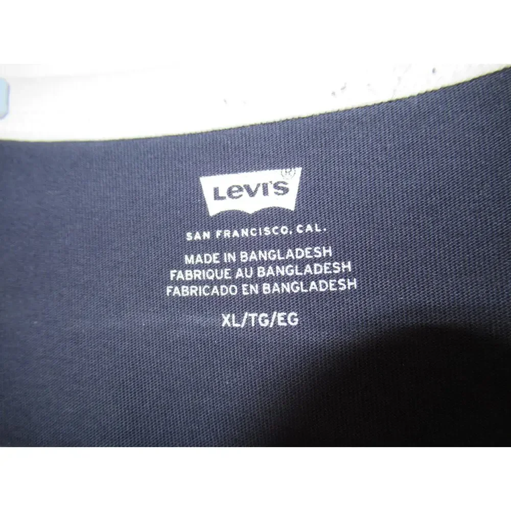 Levis Men's Shirt